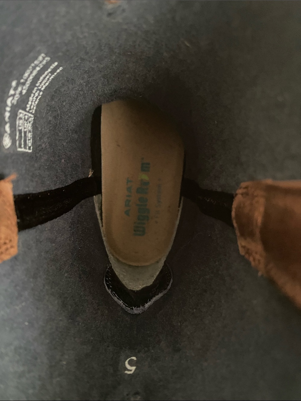 Boys Ariat Boots size 5 - Picture 7 of 8